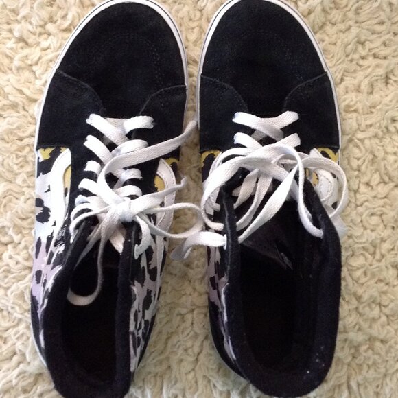 Vans Shoes - VTG Van's "Missy" size 5 1/2 Off the Wall, Leopard Printed, Trending, Iconic